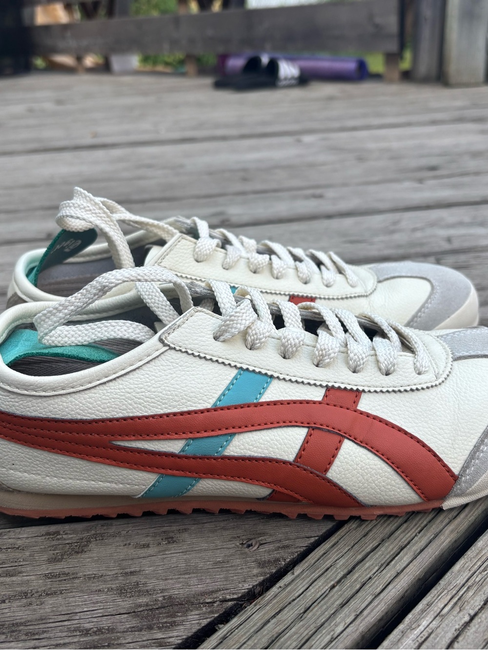 sneaker